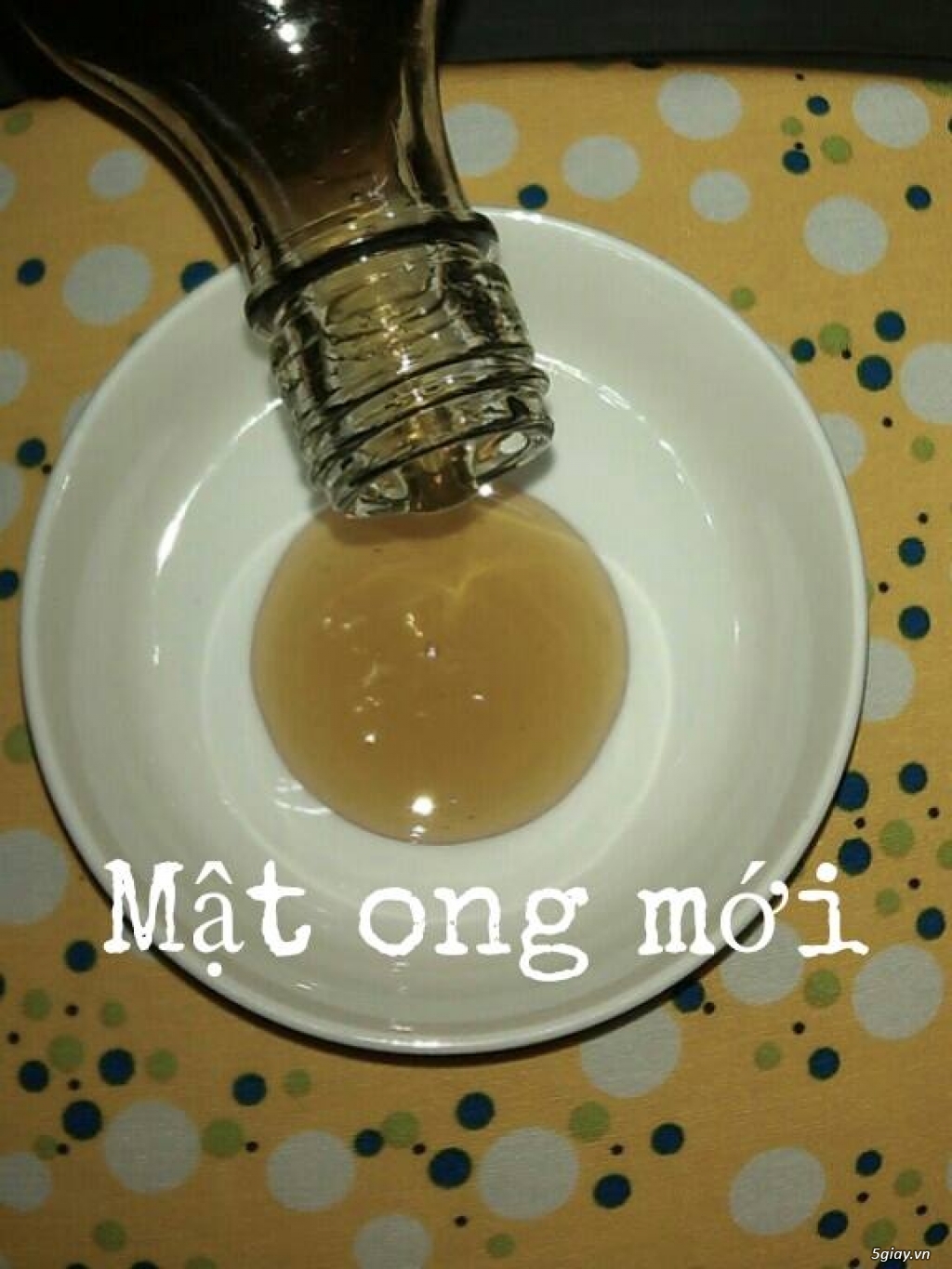 Mật ong nuôi nguyên chất sỉ và lẻ 100% giá rẻ