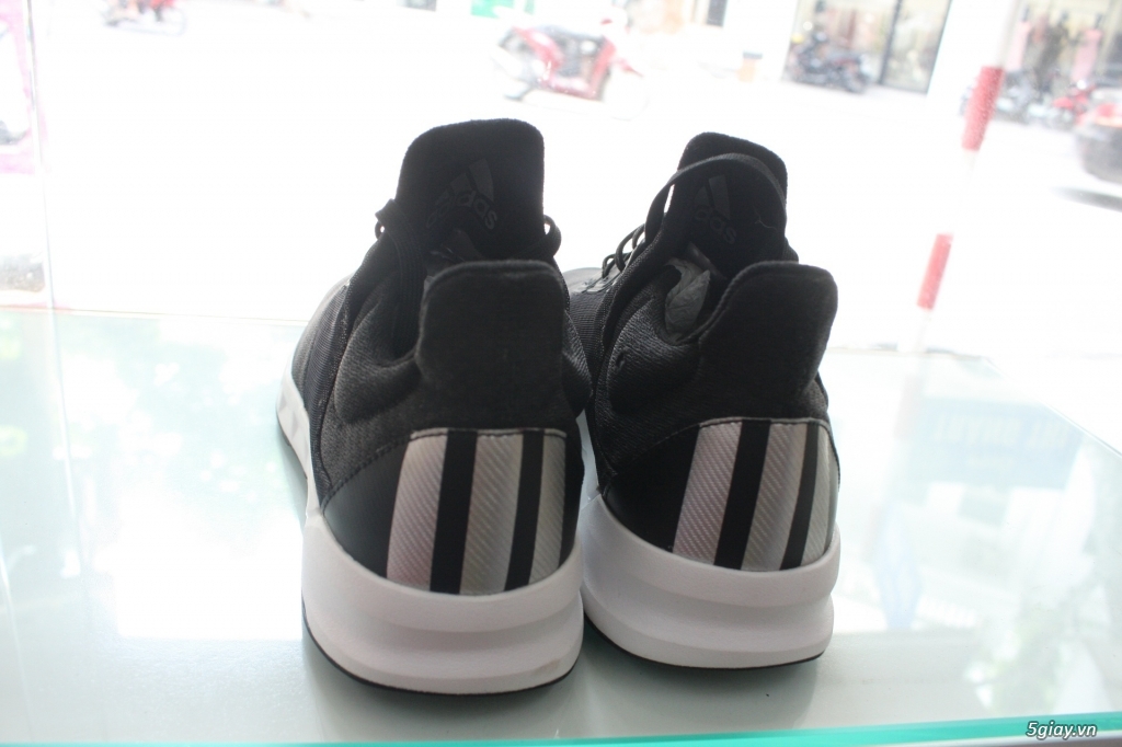 mấy đôi giày Adidas và Reebok, hàng sample mới về, giá bao rẻ nhất Việt Nam - 2
