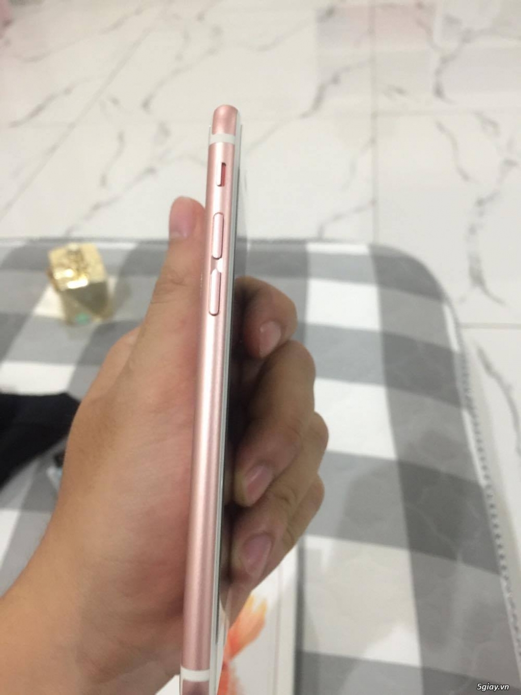 Iphone 6s rose gold 64gb! - 1
