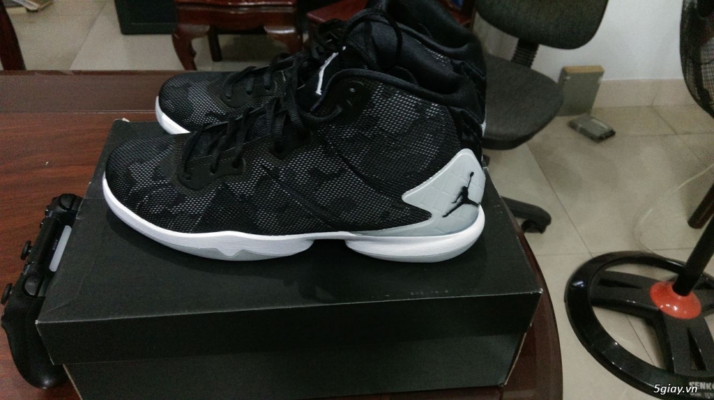 GIẦY JORDAN AND NIKE FOR MEN (US)