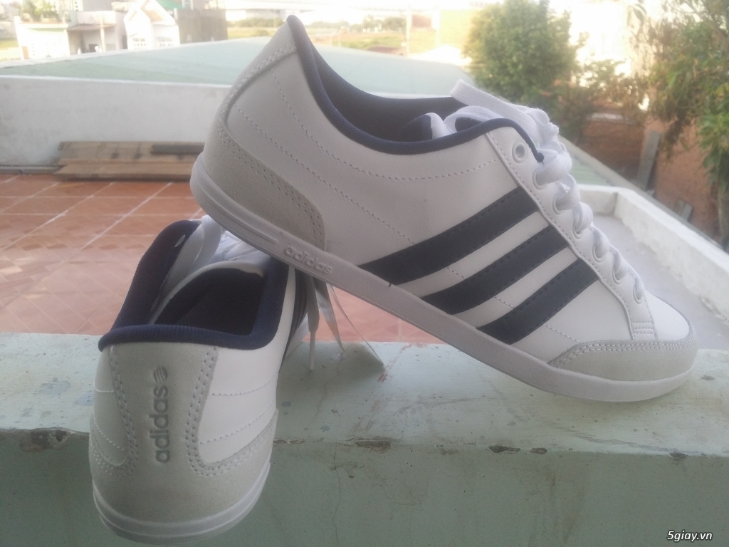 Cần ra đi đôi adidas caflaire giá sinh viên - 3