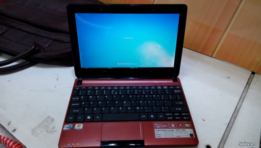 Laptop Acer One Mini D257-1497 - 1