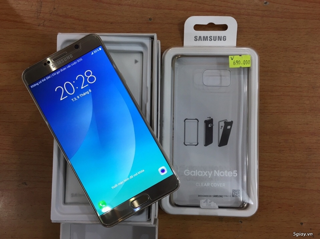 Cần bán Samsung Galaxy Note5 32gb màu Vàng - 1