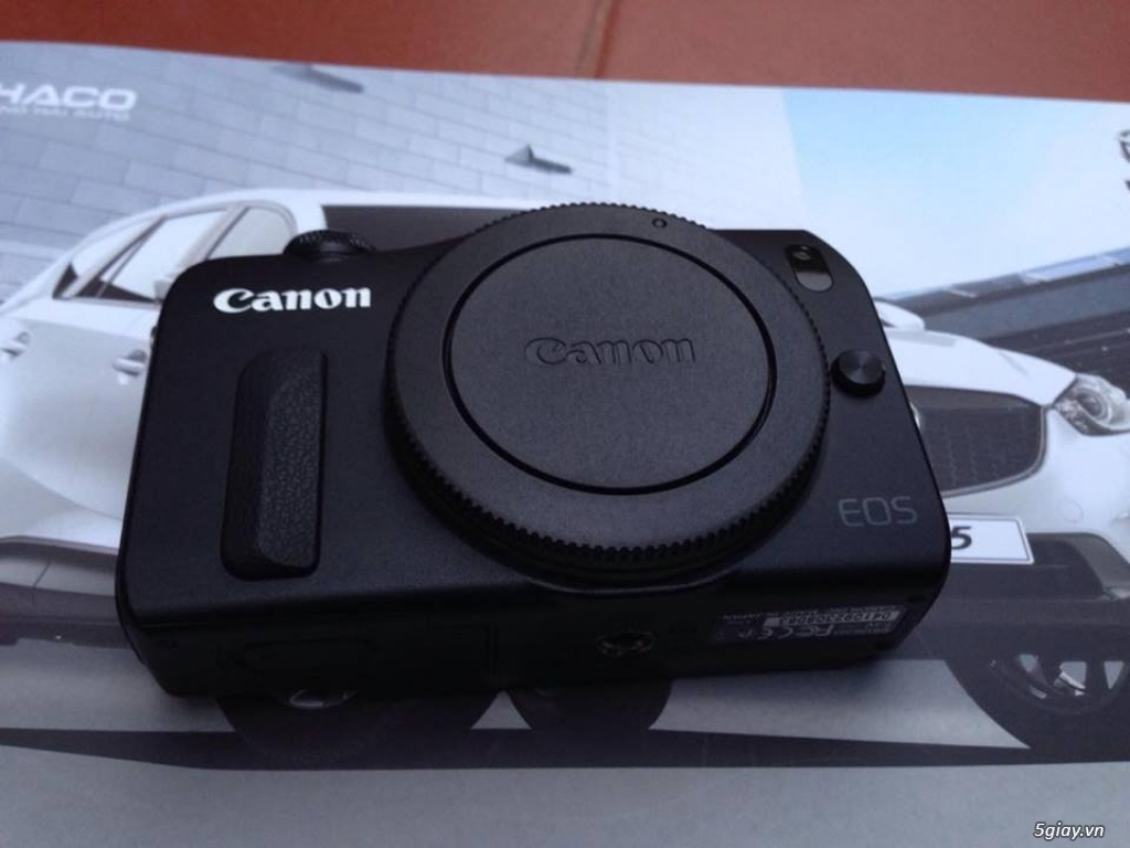 Canon EOS M + kit 18-55mm STM - 4