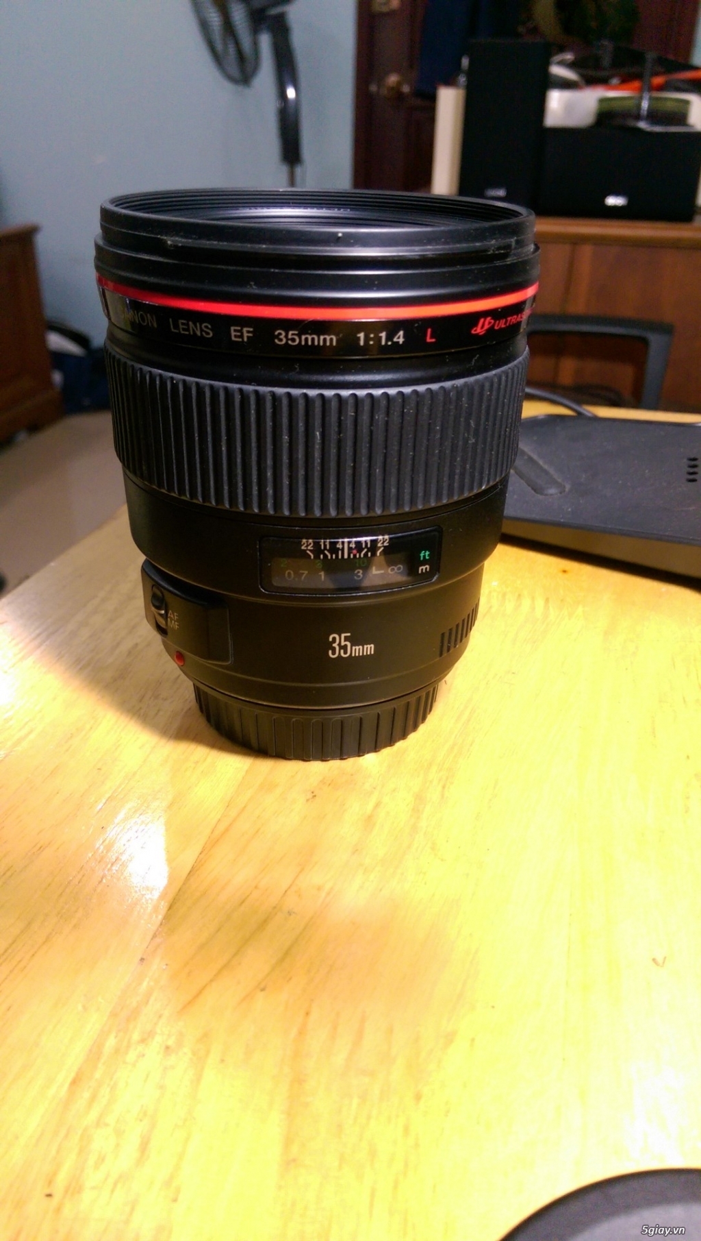 Bán Lens Canon 35L 1.4 hàng khánh long, 99%, bao test, giao dịch q1