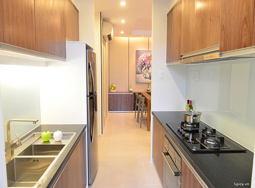 Căn hộ liền kề Q. 1, Sắp giao nhà giá chỉ 840tr/căn 51m2, tặng nội thất, view tuyệt đẹp - 1