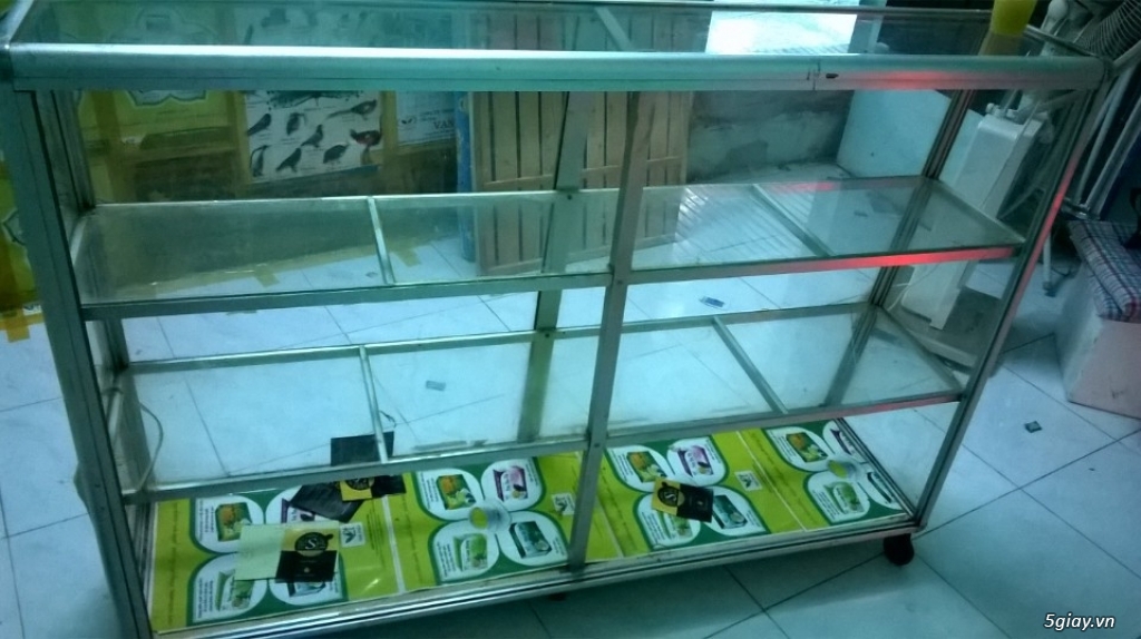 Thanh lý tủ kiếng bán bánh trung thu - 3