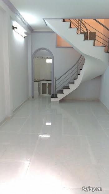 Bán nhà đẹp, mới xây lại, giá hấp dẫn - 4