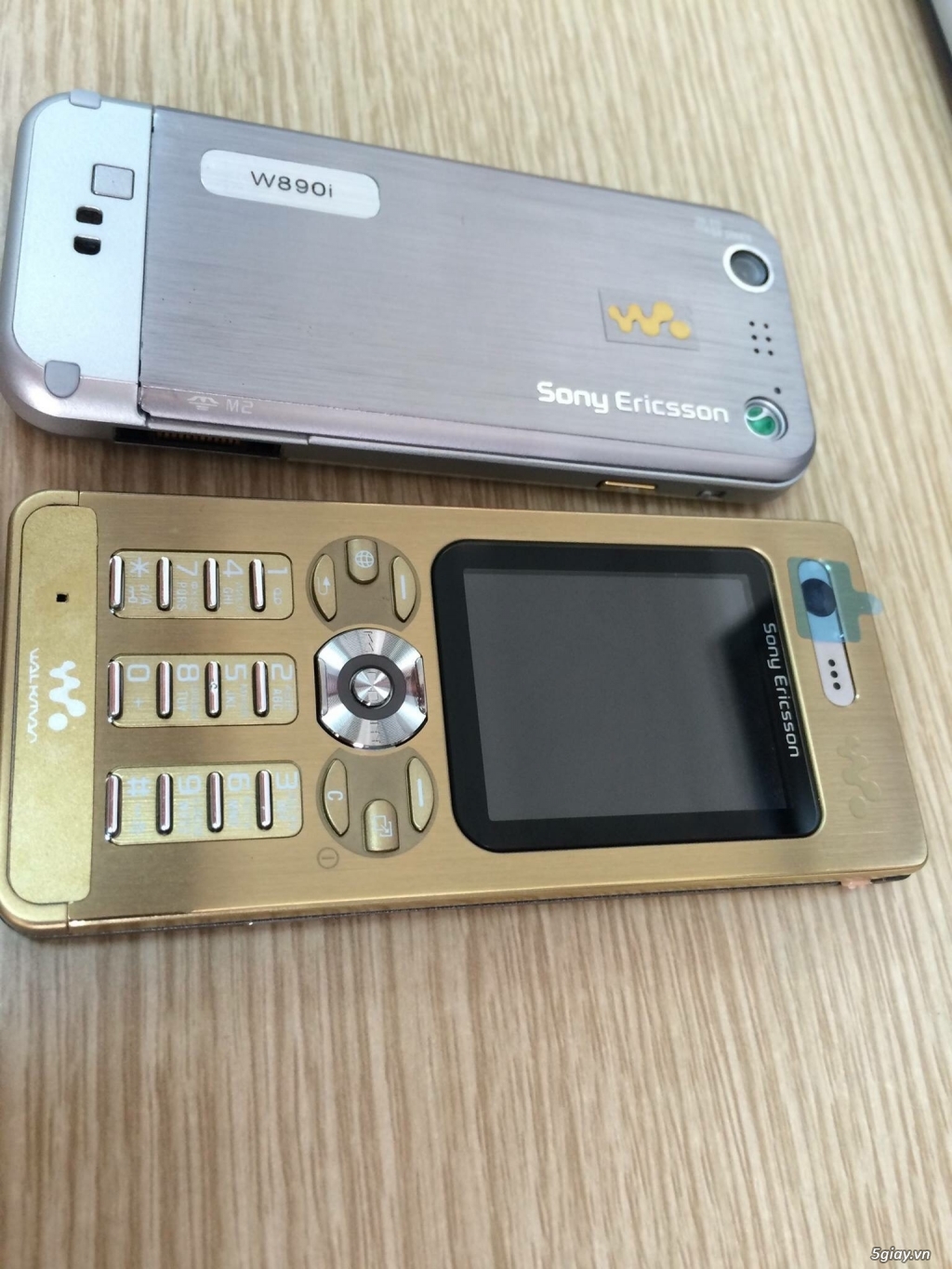 Sony ericsson walkman w880i gold - 2