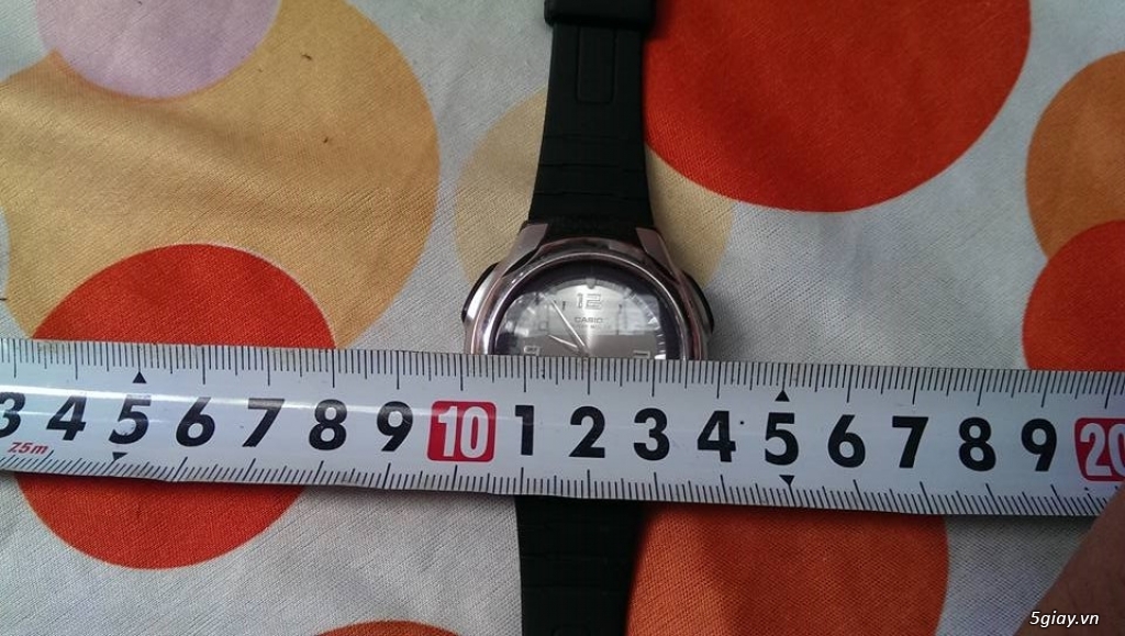 Đồng hồ user chính hãng giá rẻ - 18