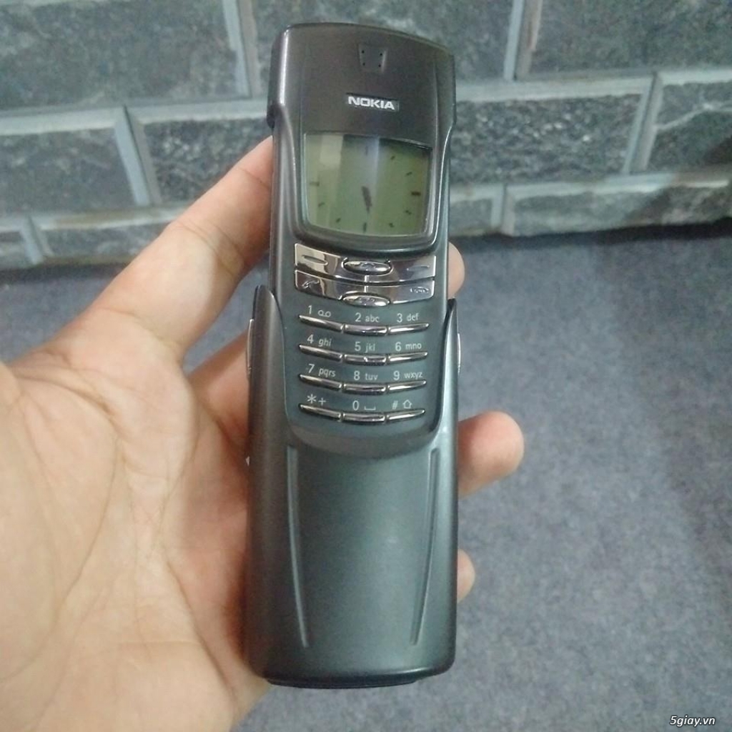 Nokia 8910