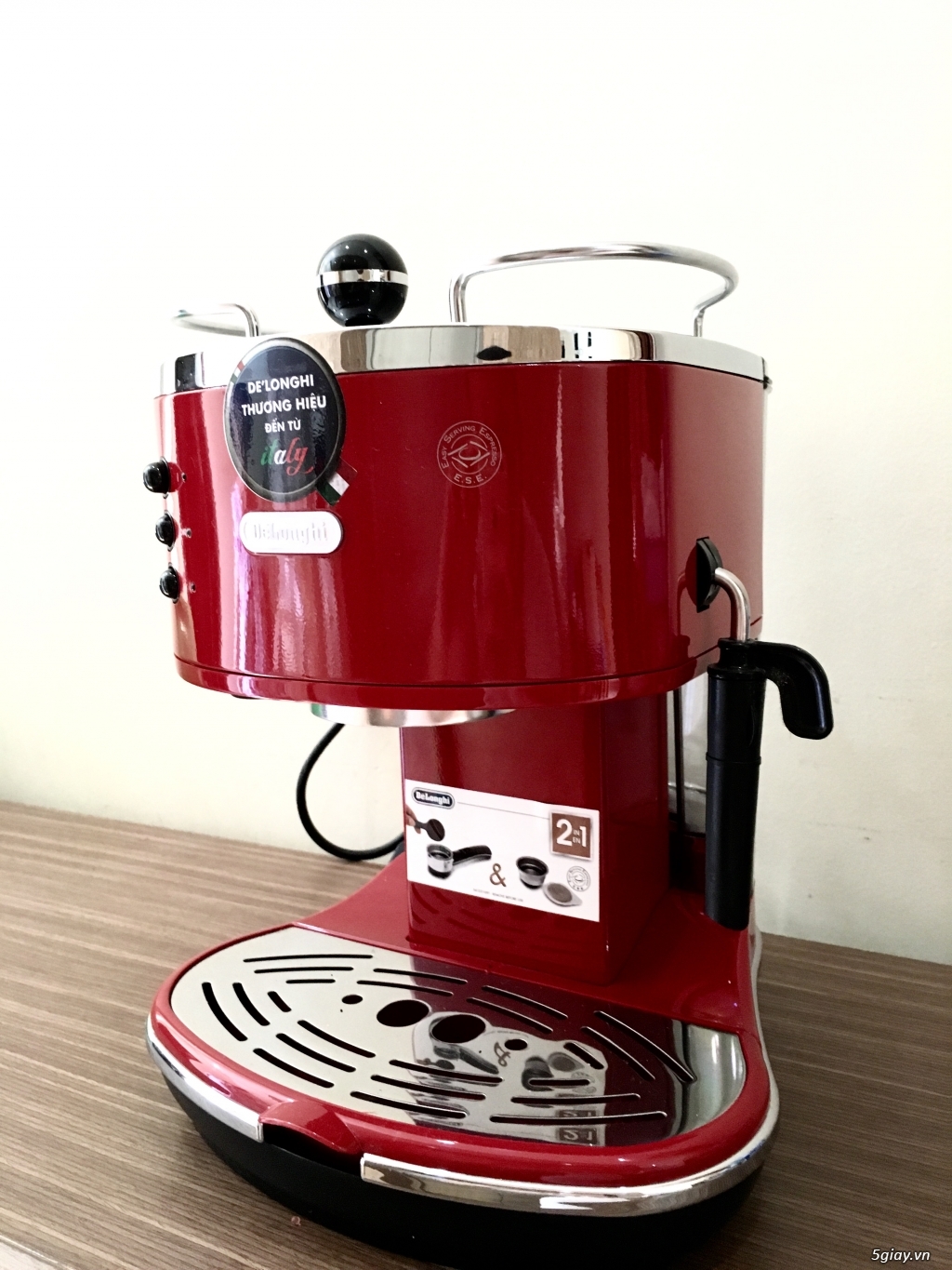 Máy pha cà phê bột DeLonghi - Ý - 1