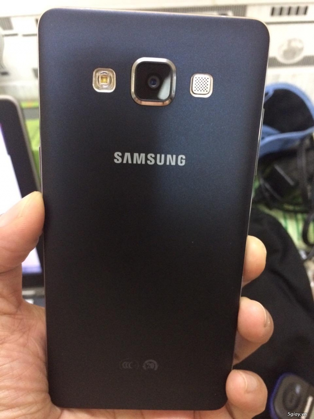 Samsung Galaxy A5 ( 2015 ) mới 99% giá rẻ