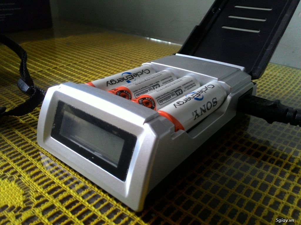 máy ảnh fujifilm giá cực rẻ - 1