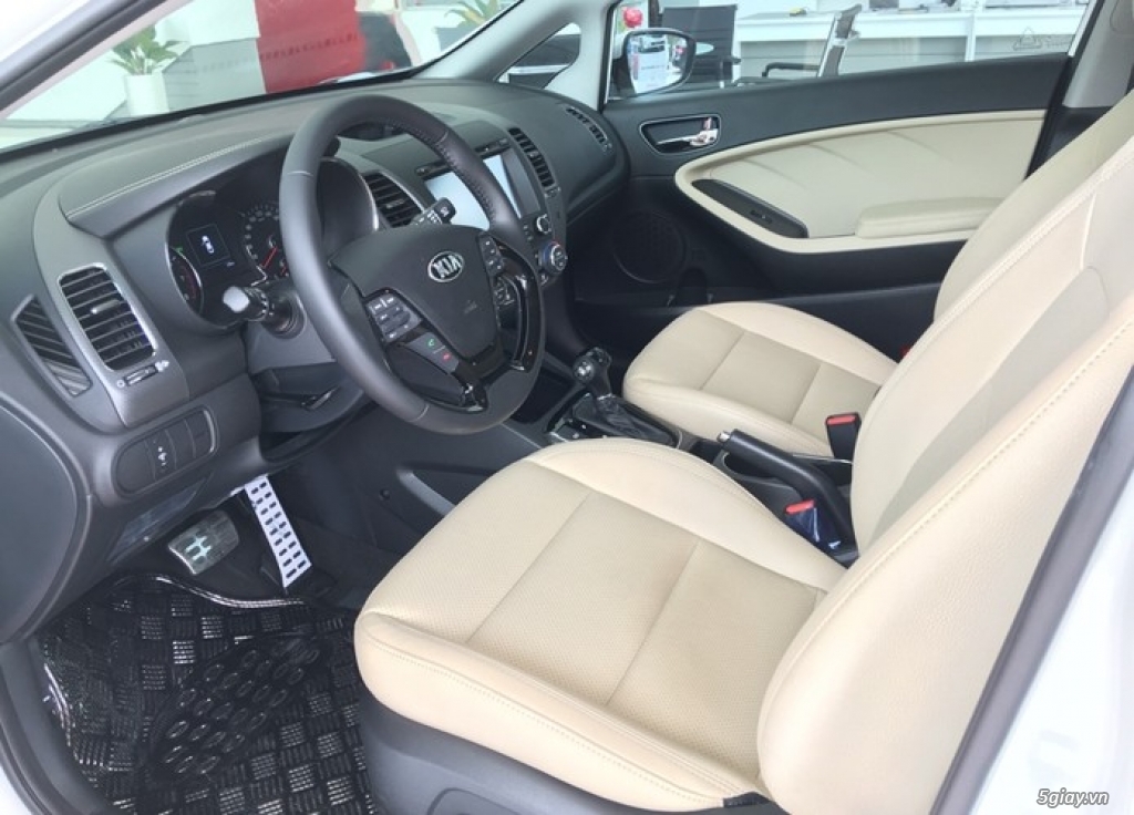 Chỉ 205 triệu đồng có thể sở hữu KIA CERATO 1.6AT - Ngân hàng hỗ trợ 80% giá trị xe - 6
