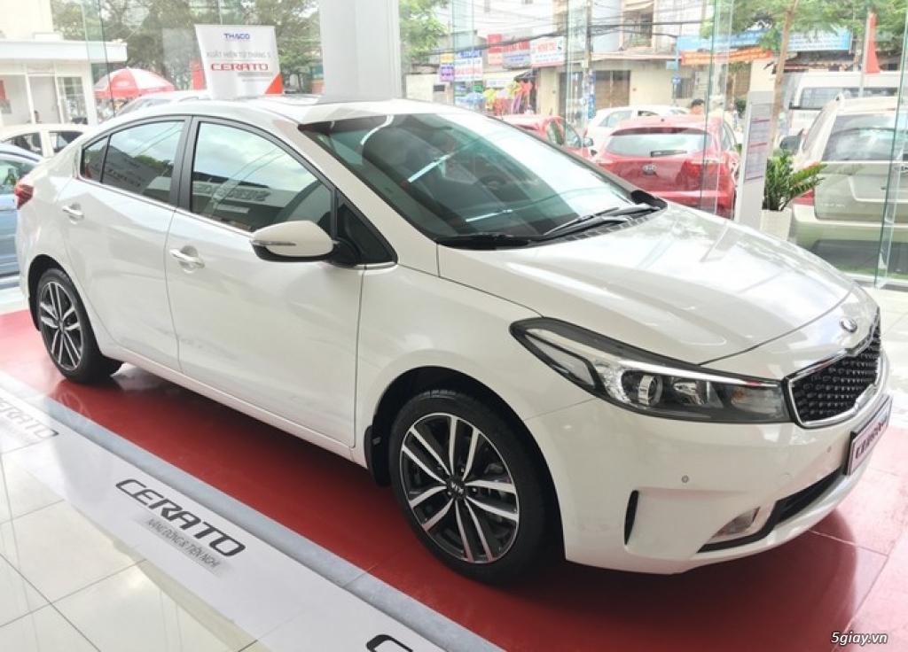 Chỉ 205 triệu đồng có thể sở hữu KIA CERATO 1.6AT - Ngân hàng hỗ trợ 80% giá trị xe