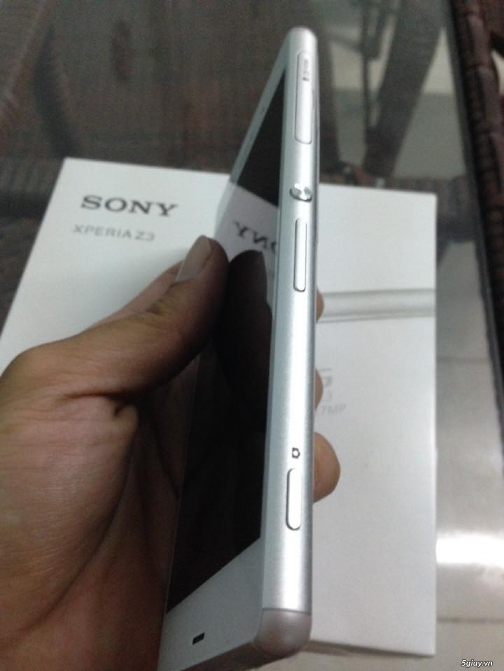 Sony Z3 trắng mới bảo hành 12 tháng nghiêm chỉnh