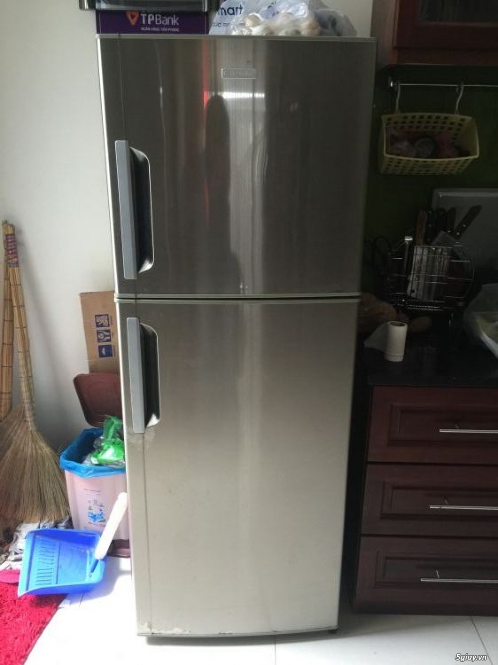 Bán tủ lạnh 290 lít