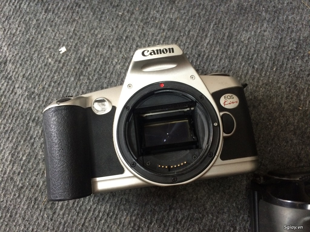 Hàng Nhật về 6 máy phim Canon - ve chai nguyên lô - 5