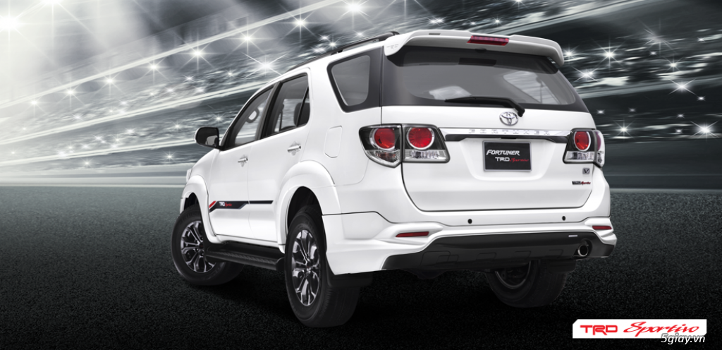 Toyota Fortuner 2016 mới 100% giao xe ngay, KM giá , phụ kiện tốt - 1