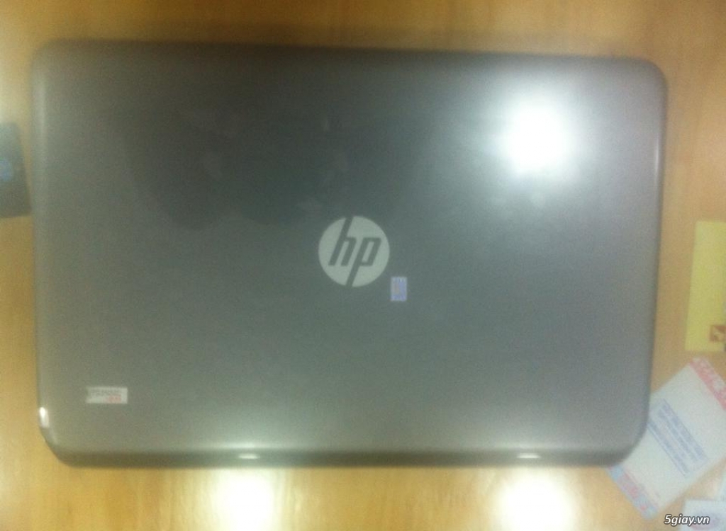 Mình cần bán một chiếc laptop HP 15 - Core i3 5005U 2GHz / 4G / 500G - 2