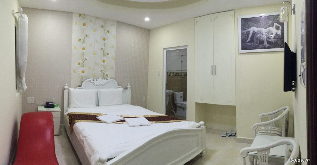 Minh Ngọc hotel - Khách sạn sang, sạch có ghế tình yêu mà giá dễ thường dành cho tình nhân - 1