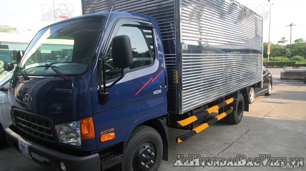 XE TẢI – XE TẢI HYUNDAI HD99 Thùng kIN 6,5 Tấn
