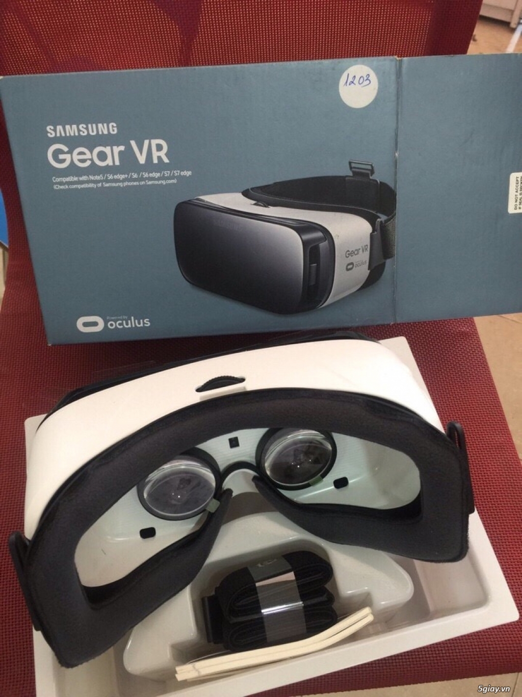 Kính thực tế ảo Samsung VR new 100%