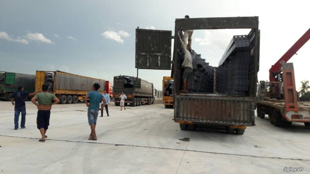 Dịch vụ vận chuyển hàng đi campuchia giá cả cạnh tranh - 1