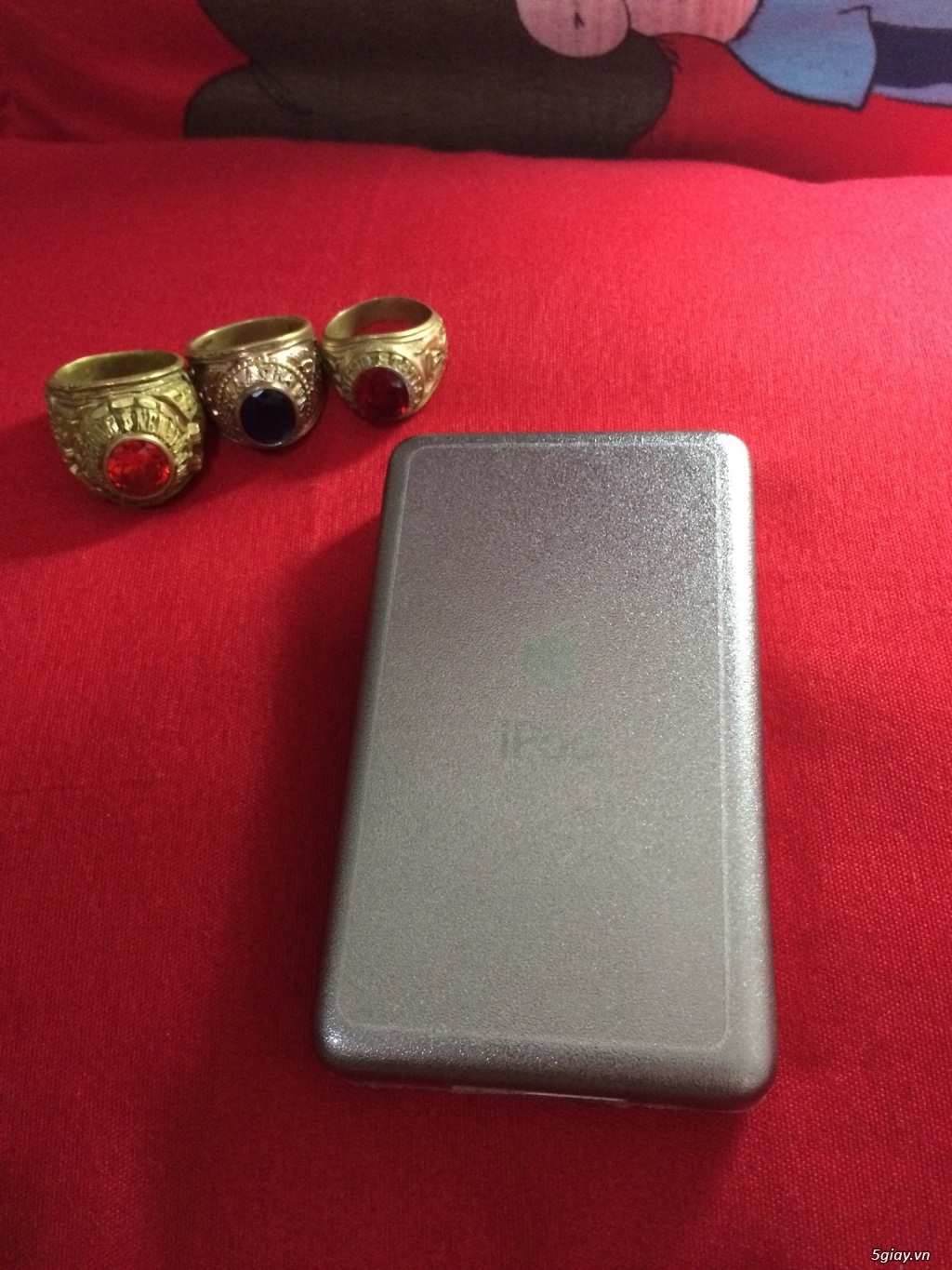 Loa JBL, Ipod, ốp lưng, giày Ecko, toàn hàng khủng chính hãng, gì cũng có thể có - 13