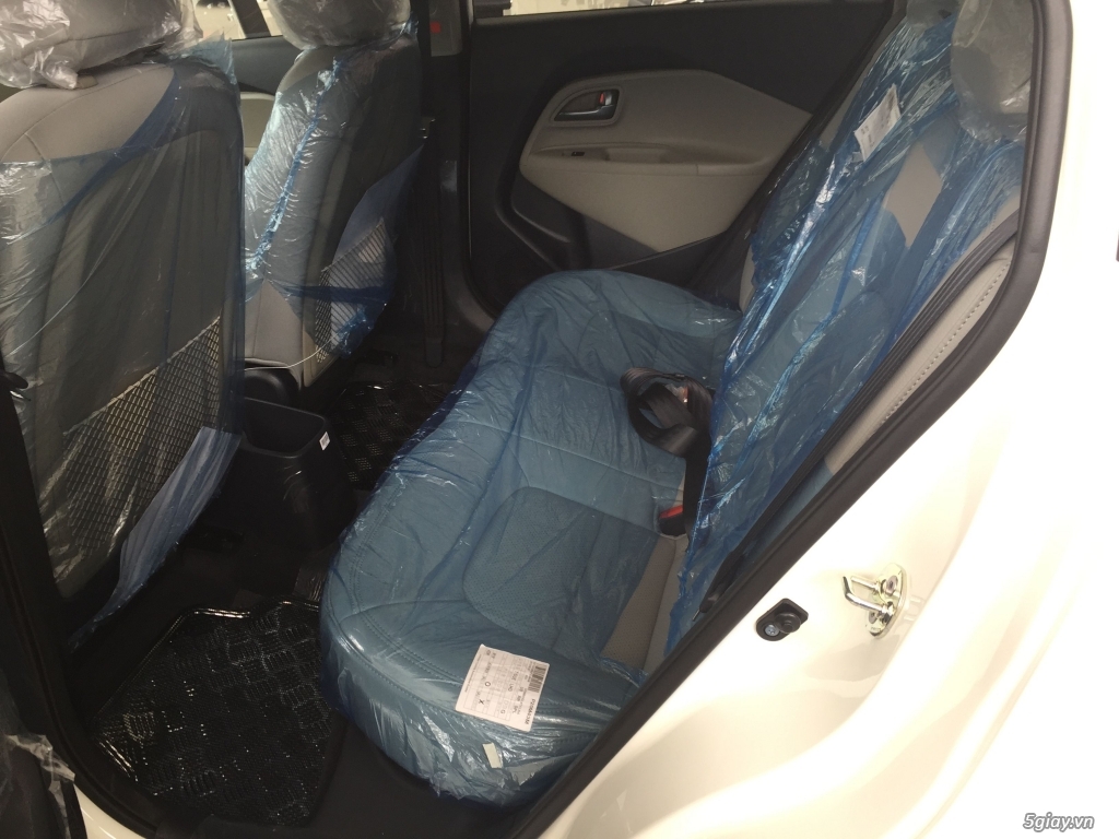 Bán xe KIA RIO xe nhập khẩu giá chỉ từ 502tr.Hỗ trợ 80% giá trị xe chạy Uber Grab