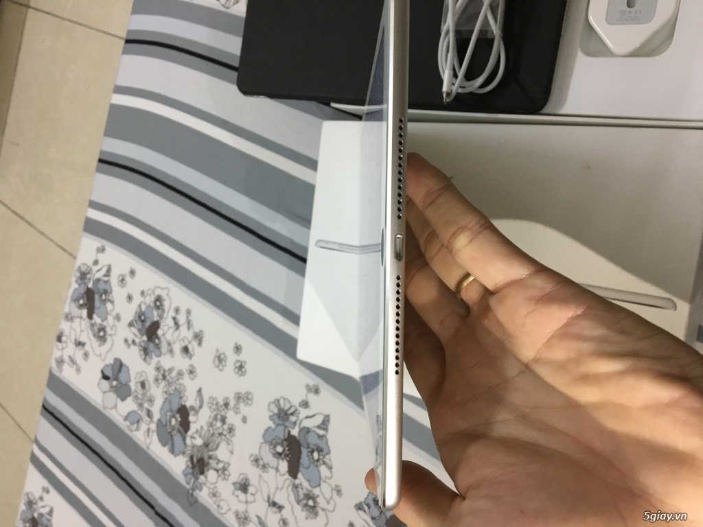 Ipad Air 2 4G Wifi ( 16gb màu trắng ) - 1