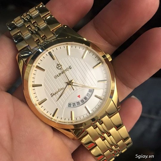 Đồng hồ chính hãng: máy Nhật, chống xước, nước tuyệt đối: tắm, bơi thoải mái - Bảo hành 2 năm - 15