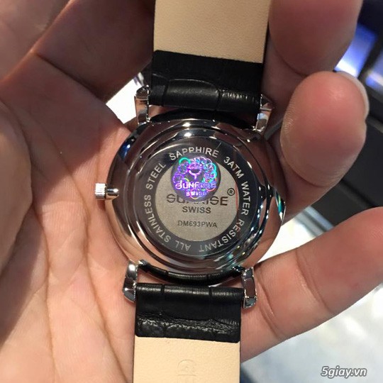 Đồng hồ chính hãng: máy Nhật, chống xước, nước tuyệt đối: tắm, bơi thoải mái - Bảo hành 2 năm - 7