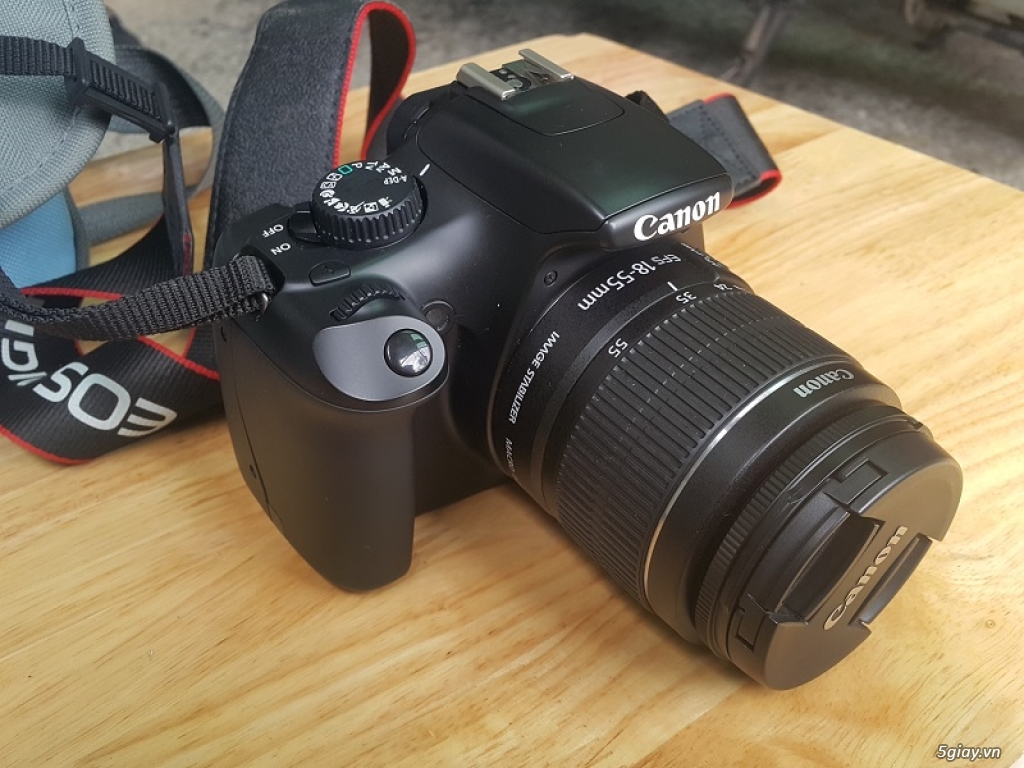 Cần bán bộ Canon Rebel T3 kèm lens Kit, phụ kiện và túi canon xịn - 4
