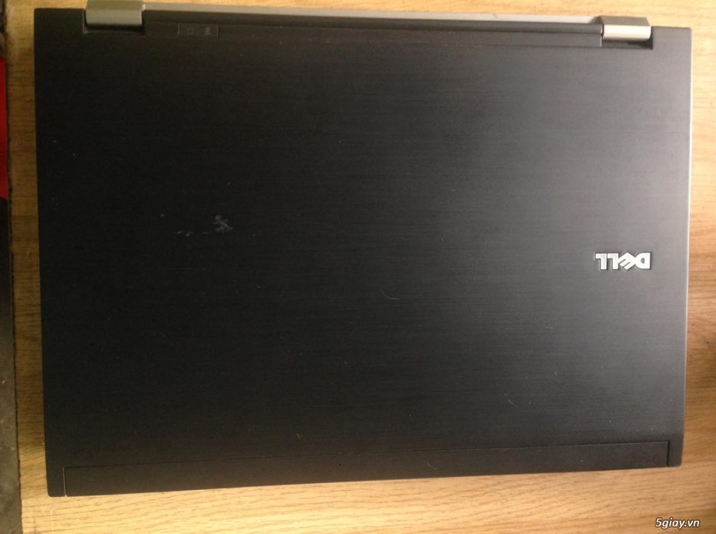 Laptop Dell E6400, T9300 khủng, chạy nhanh giá rẻ
