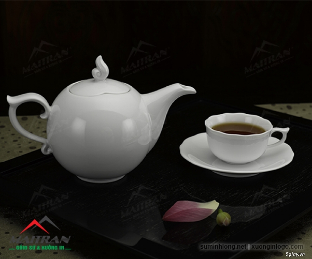 Bộ ấm trà Gốm sứ Minh Long Mẫu đơn trắng 0.7L - Quà tặng tết
