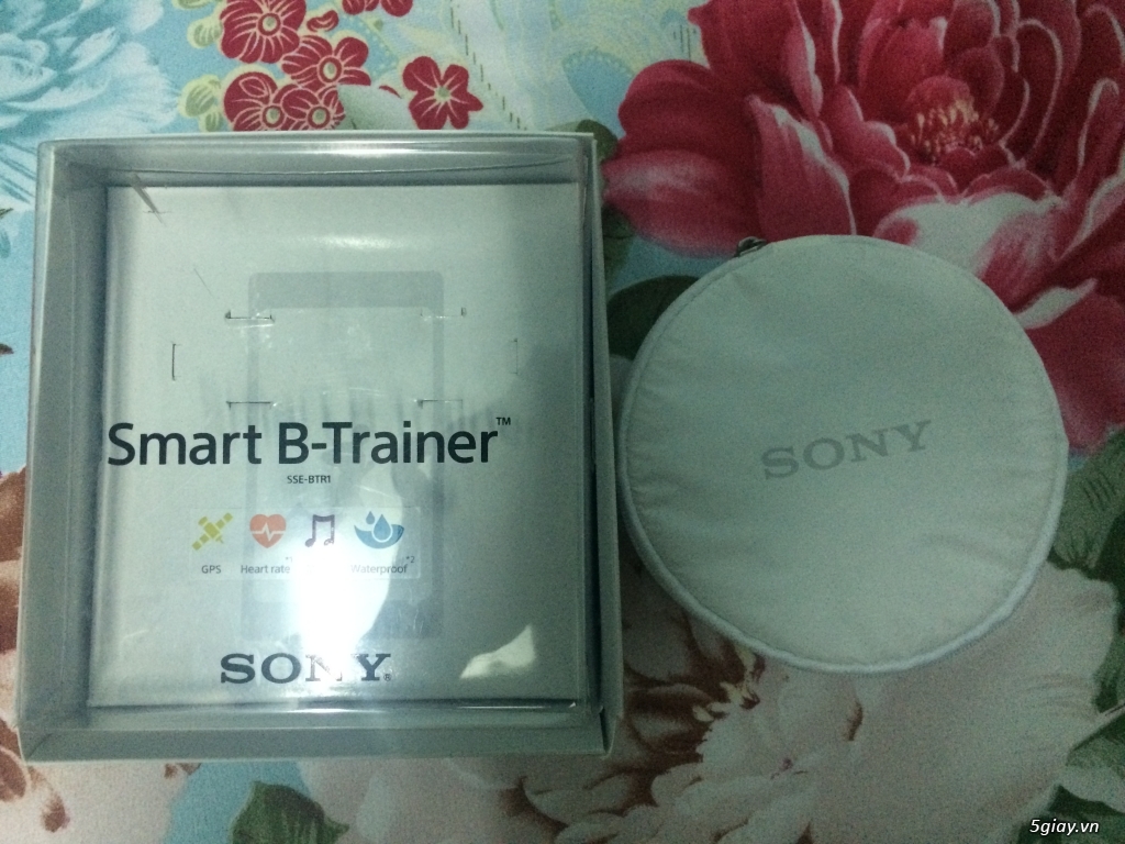 Giá tốt!!! Tai nghe Bluetooth Sony Smart B-trainer