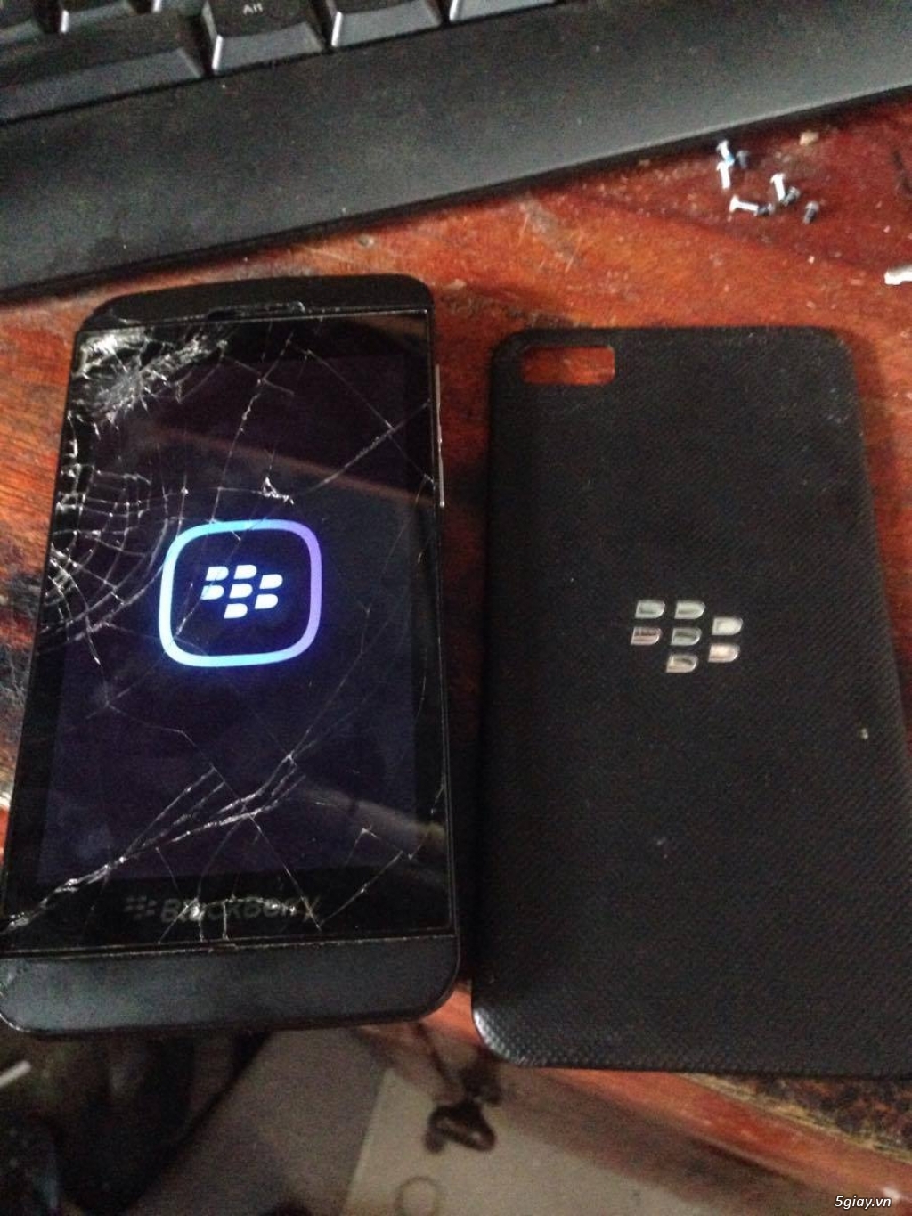 Bán xác Blackberry z10 và hkphone lead 8 - 2