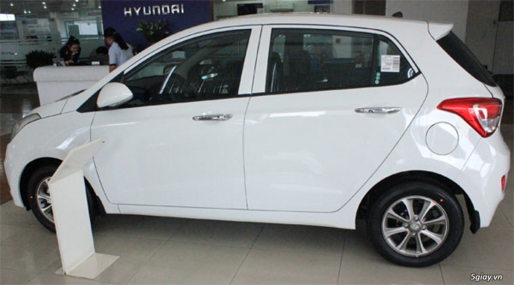 Cần bán Hyundai Grand i10 1.0 MT đời 2016, màu trắng, xe nhập, cho vay trả góp 80% - 1