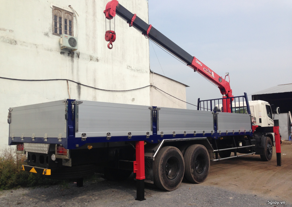 Công ty đóng thùng xe tải - Oto Út - 3