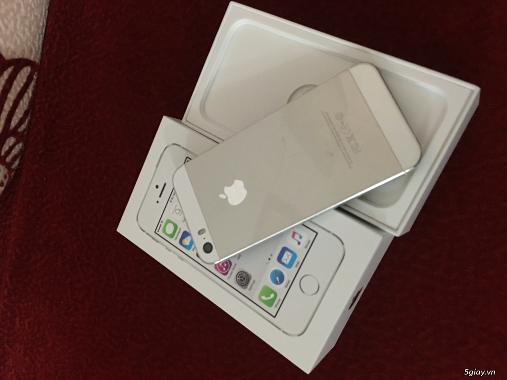 iPhone 5s 32GB Silver xách tay US - giá rẻ - 1
