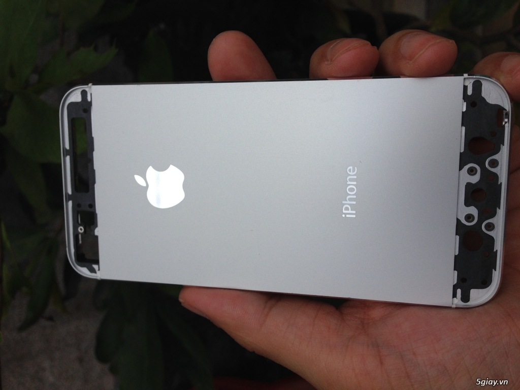 Vỏ iphone 5 silver - 4