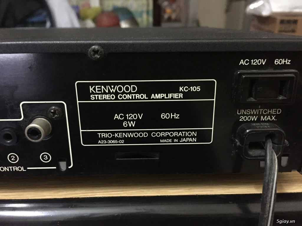 Pre Ampli Kenwood KC 105 - made ịn japan 97% - 3