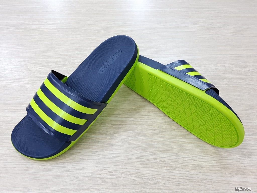 Adidas quai bản mang cực kỳ im chân tiếp tục cận bến phục vụ quý ae nhé:Size 39,40,41,42,43:Giá-320k - 2