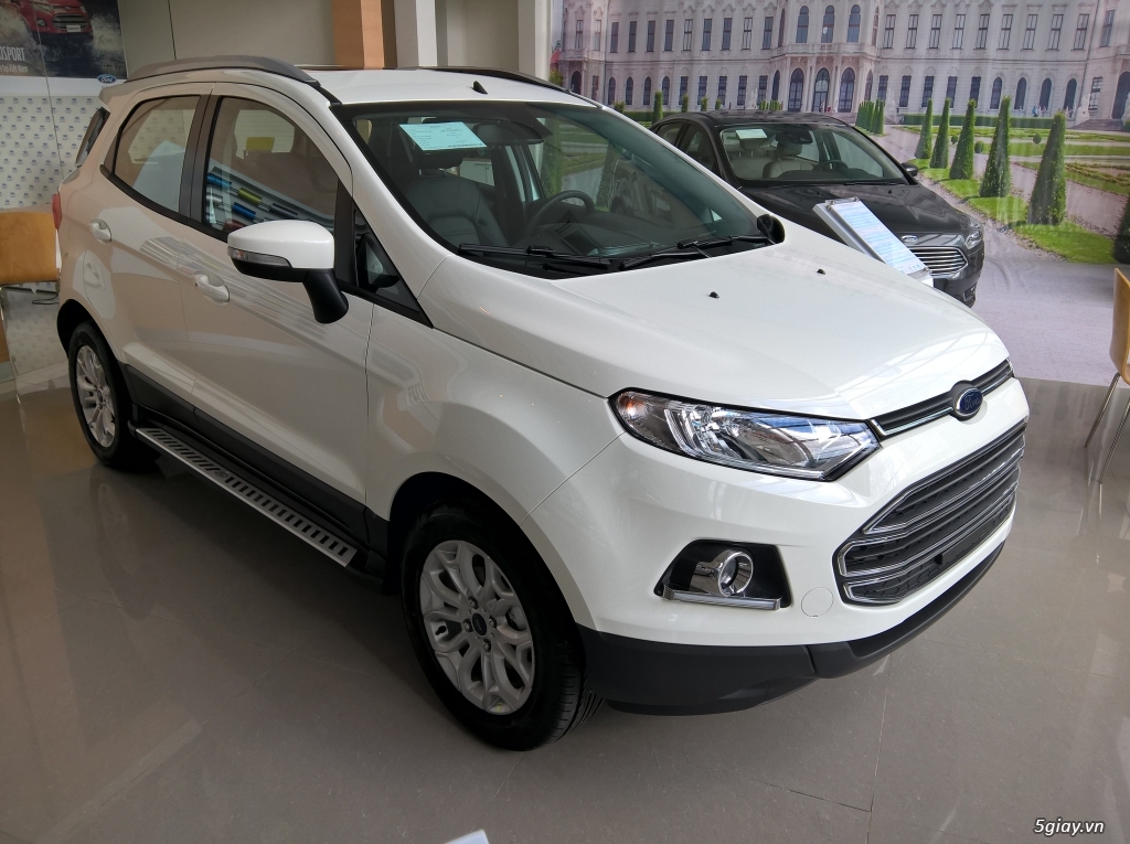 Ford ecosport 2016 khuyến mãi cuối năm, xe đủ màu, giao ngay - 1