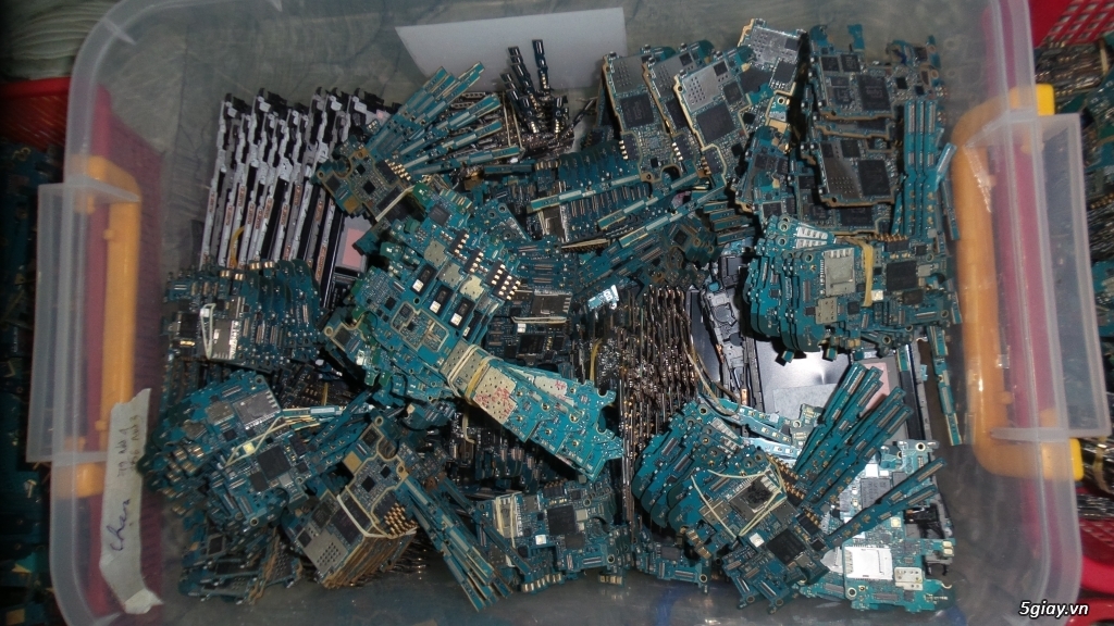 Main Samsung củ lấy IC, ổ cứng, IC Wifi, IC nguồn