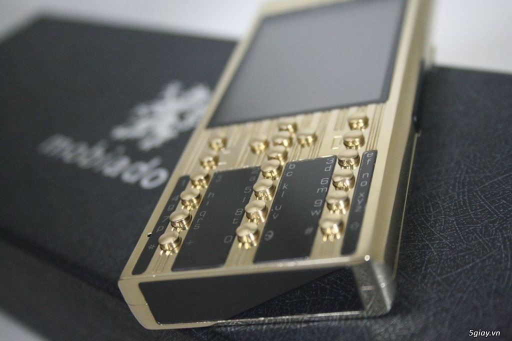 Dịch vụ xi mạ vàng, Thay da - sửa chữa điện thoại VERTU - ‎8800 -6700  Uy tín nhất HCM - 17