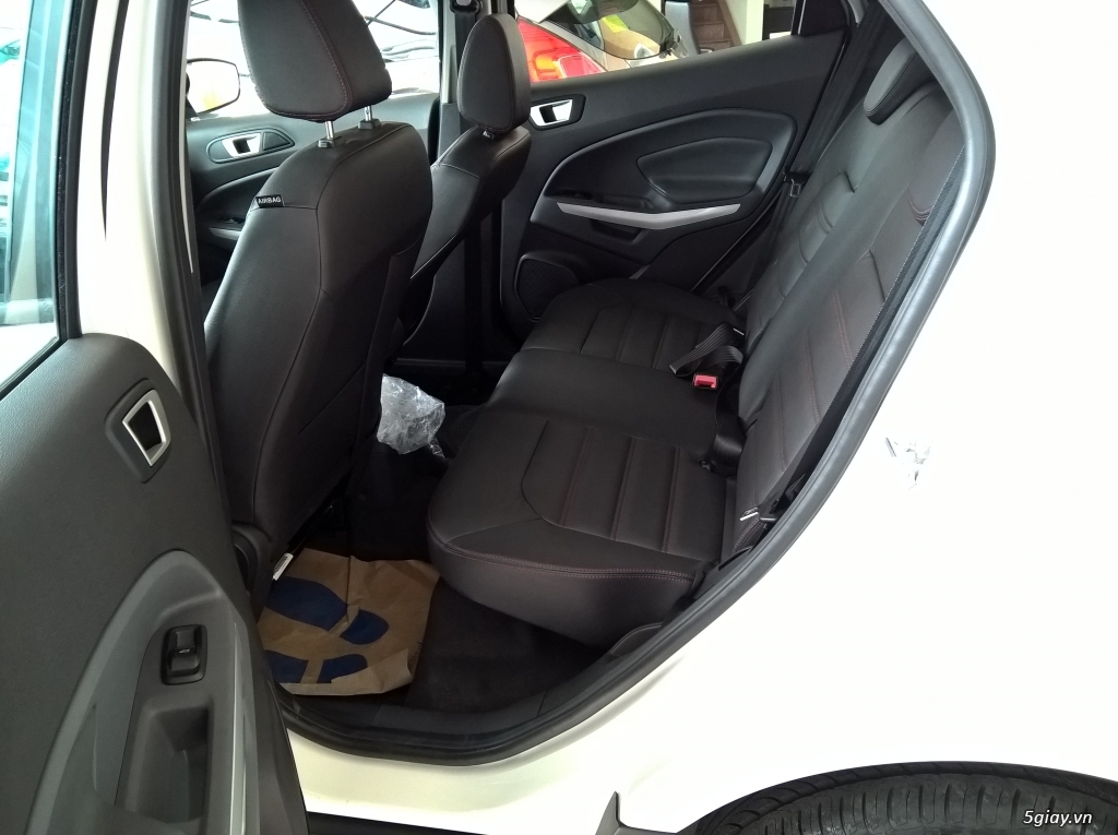 Ford ecosport 2016 khuyến mãi cuối năm, xe đủ màu, giao ngay - 7