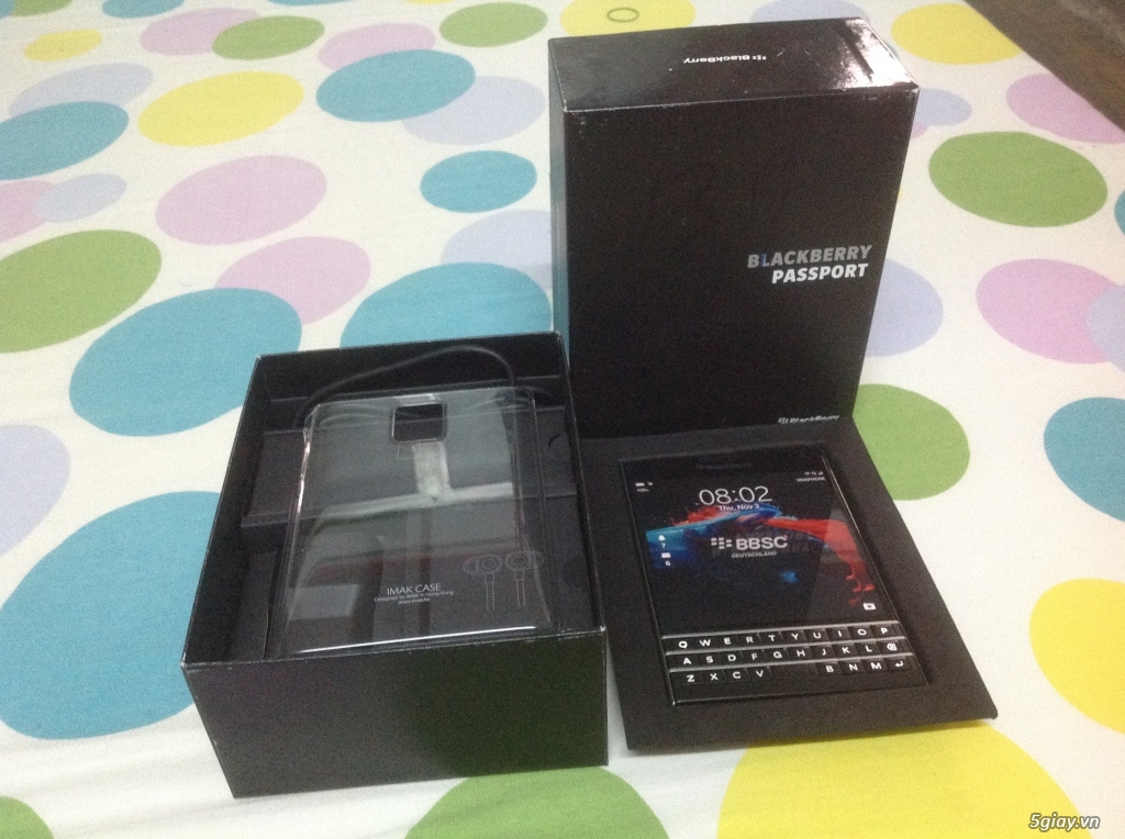 Blackberry passport qt full box 99% hàng DDTM - 2